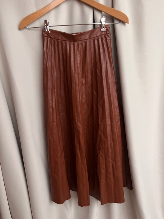 Falda plisada polipiel marron - XS