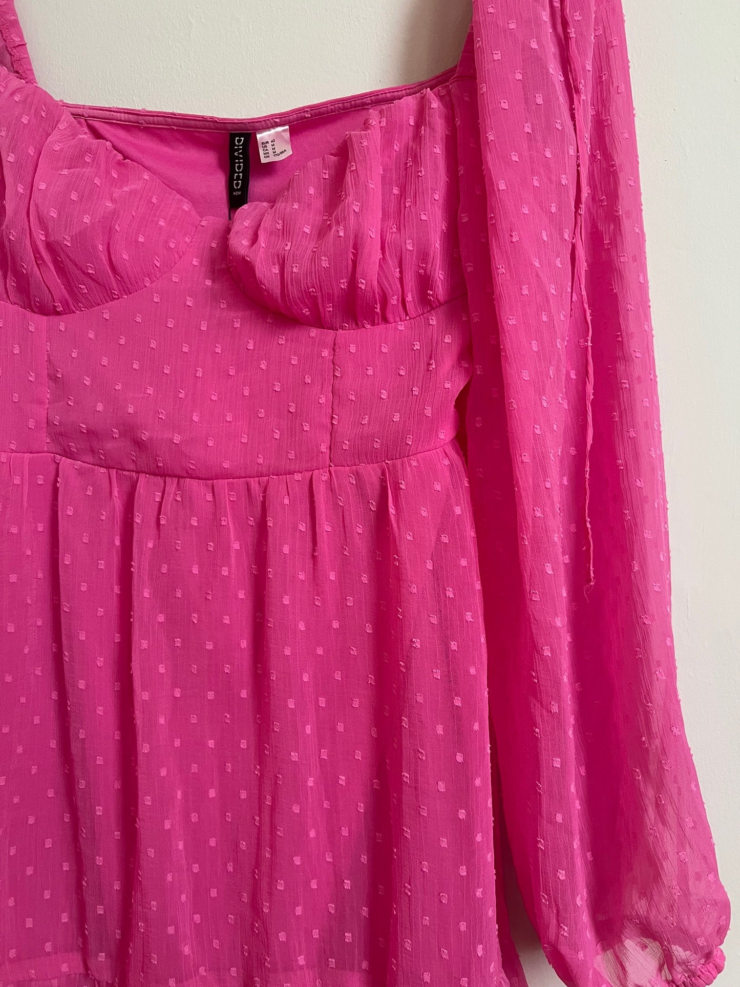 Vestido mangas fucsia puntos H&M - 42/XL
