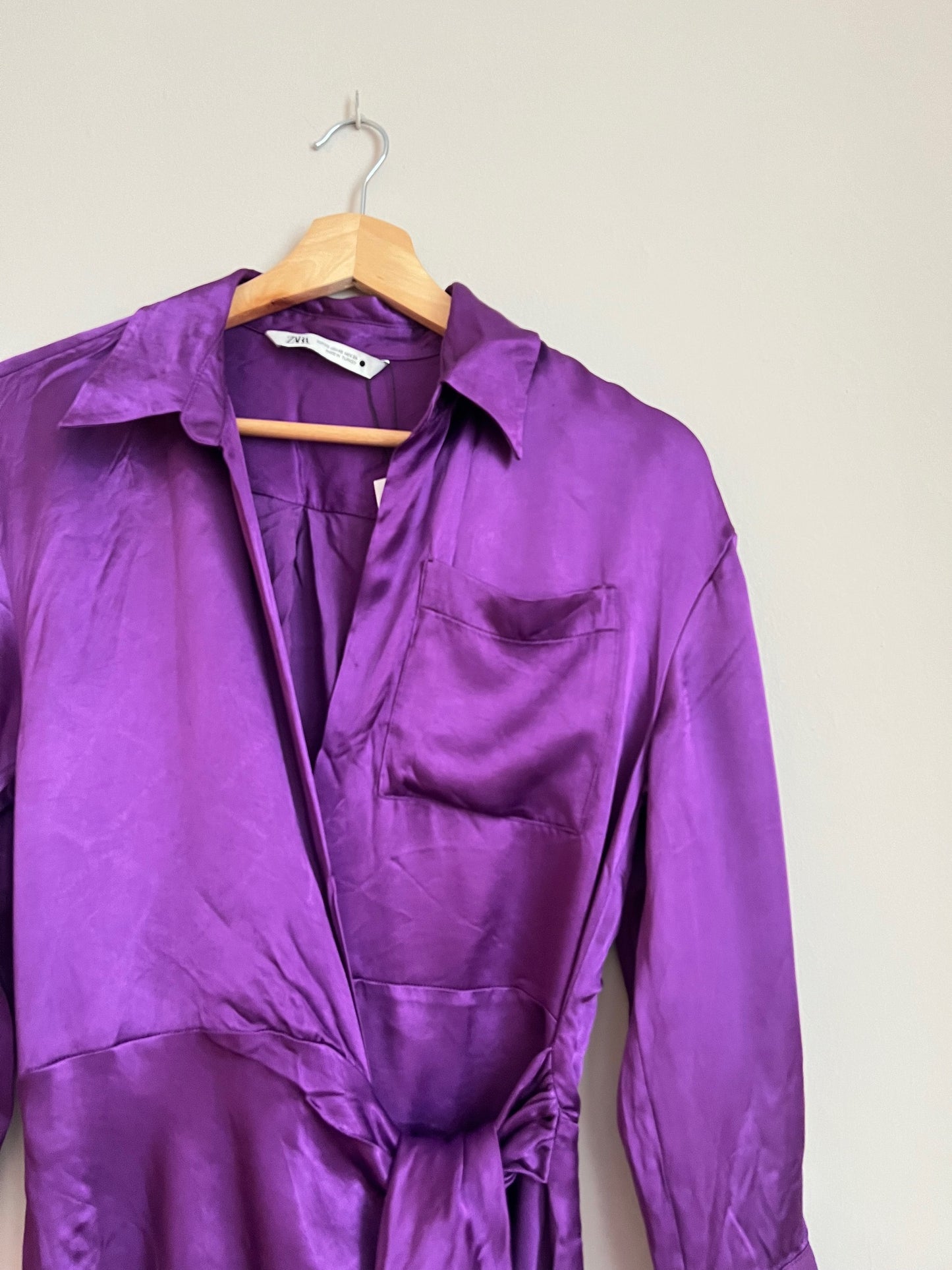 Vestido morado satinado Zara - XS