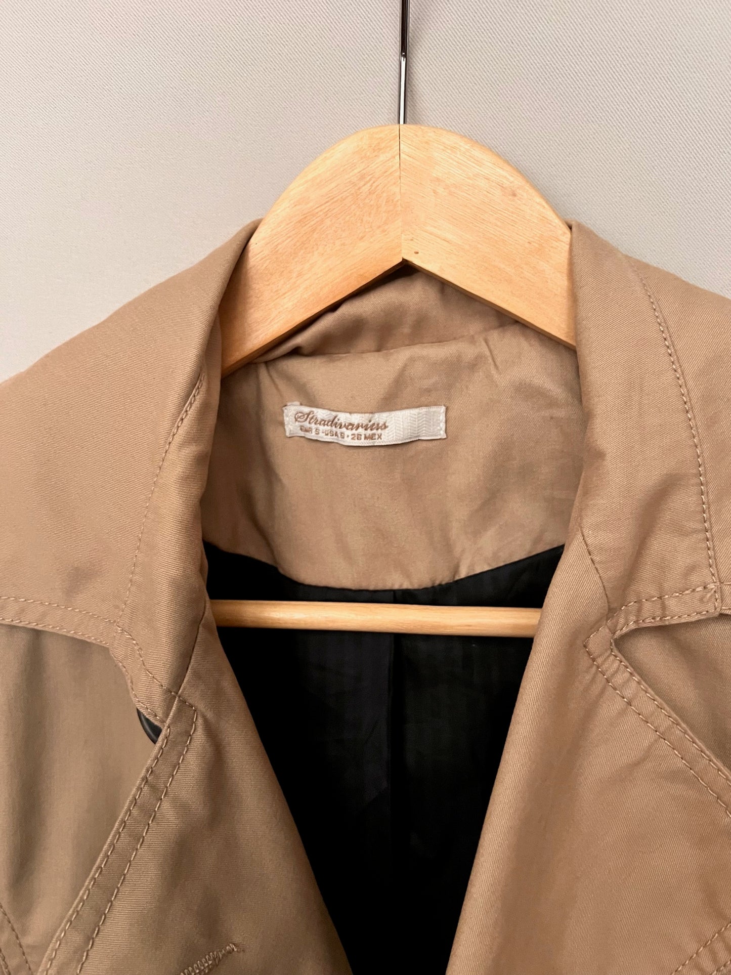 Gabardina Trench Stradivarius - S